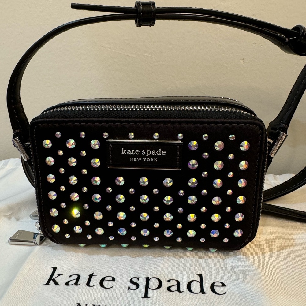 ❤️Kate Spade ♠️ Double Zipper Black Bag with Embellishments.